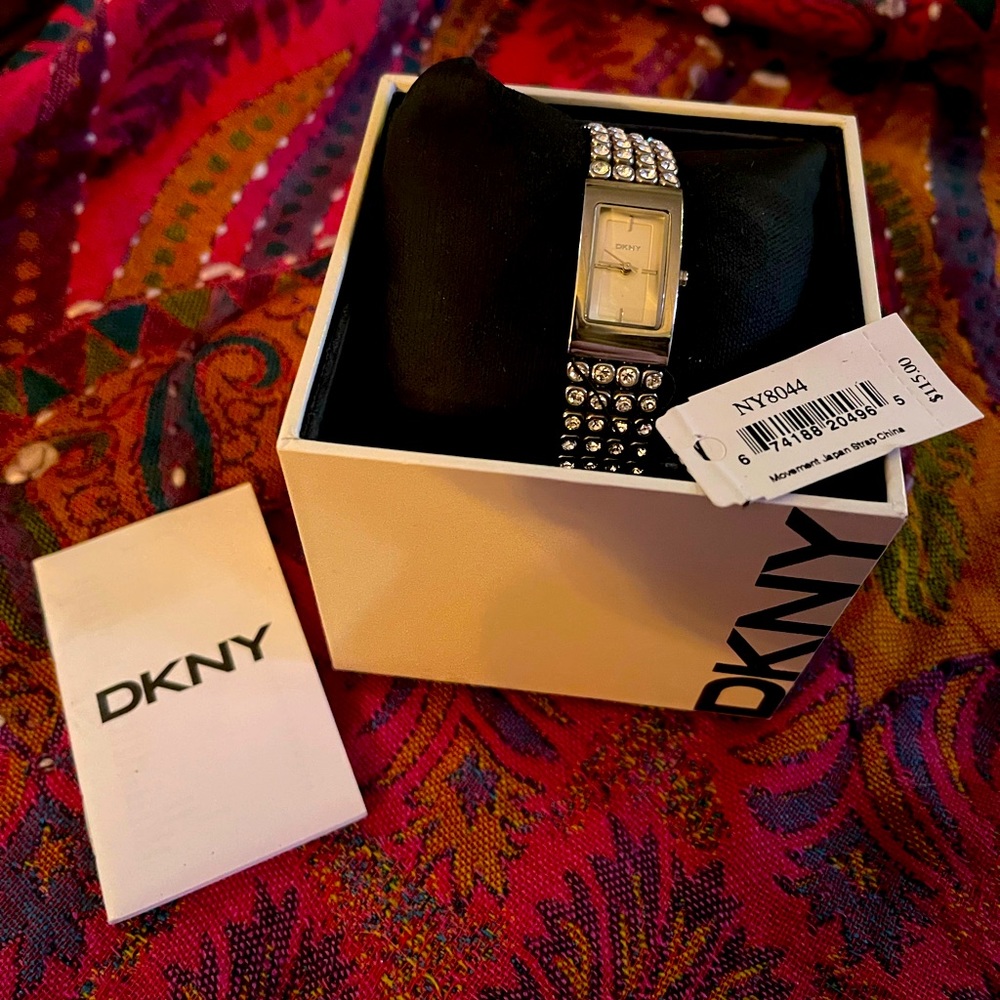 DKNY WATCH